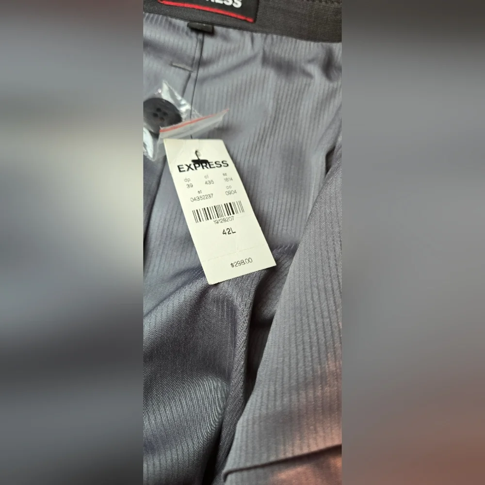NWT EXPRESS‎ Men's Gray Blazer